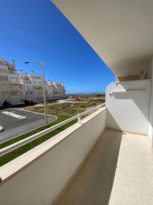 T2 1ª linha Baleal | Vista mar | Lareira | 98 m² | 1250€