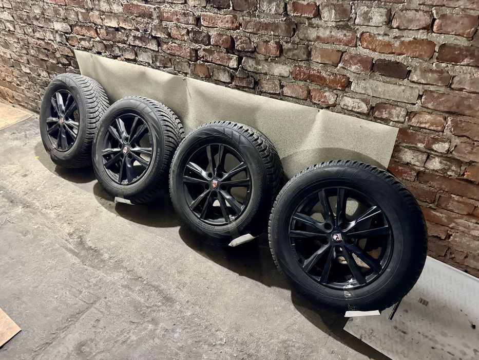 Koła zimowe Momo 16 5x114.3 ET40+Opony Falken 215/65/16 z 2020r