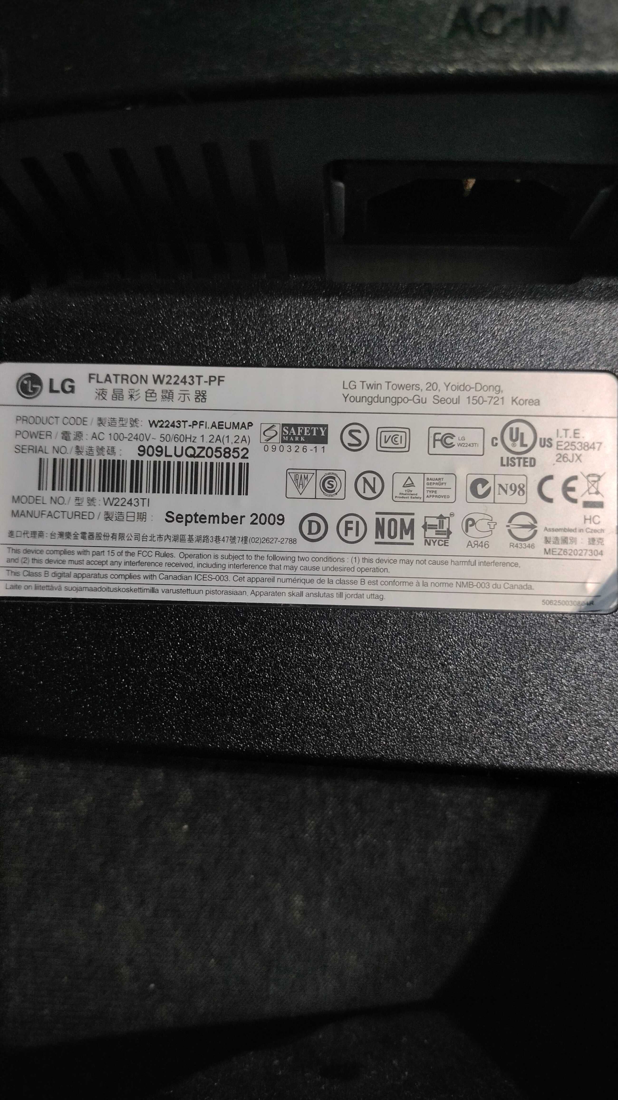 Monitor LG 60hz z kablami