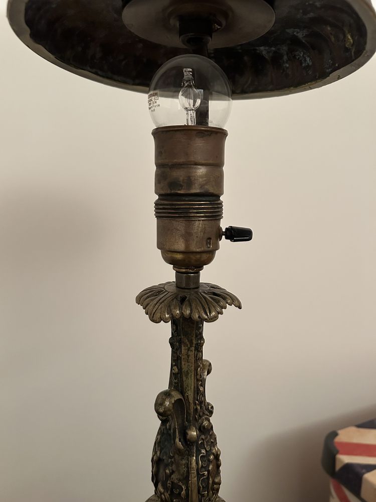 Podstawa lampy stojącej