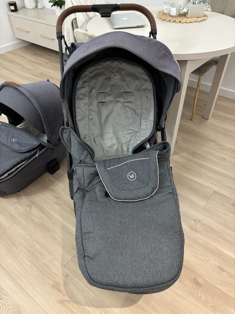 Wózek 2w1 gondola + spacerówka Muuvo Quick