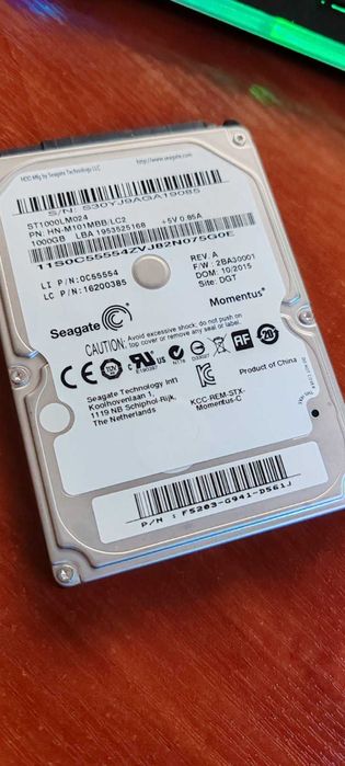 2,5  HDD 1Tb Sata Seagate Monentus