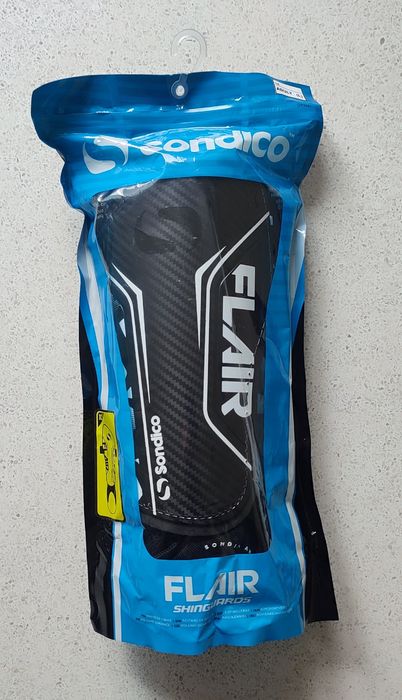 Футбольні щитки Sondico