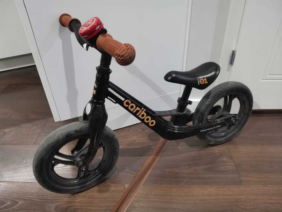 Sprzedam rowerek biegowy Cariboo Magnesium Pro