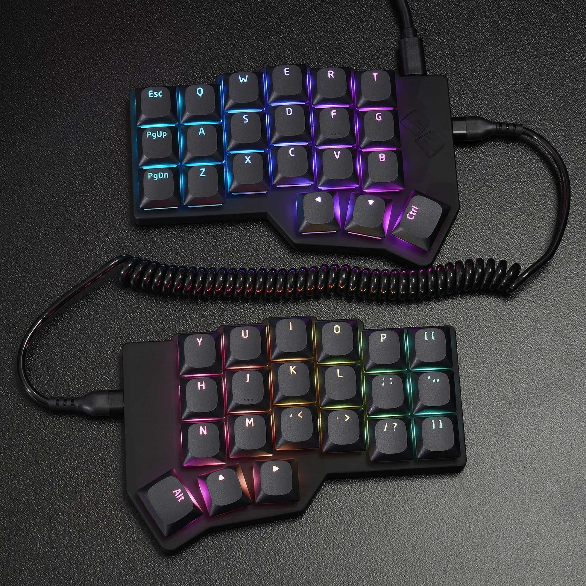 Низькопрофільна спліт клавіатура Cleo KS на механічних свічах Gateron