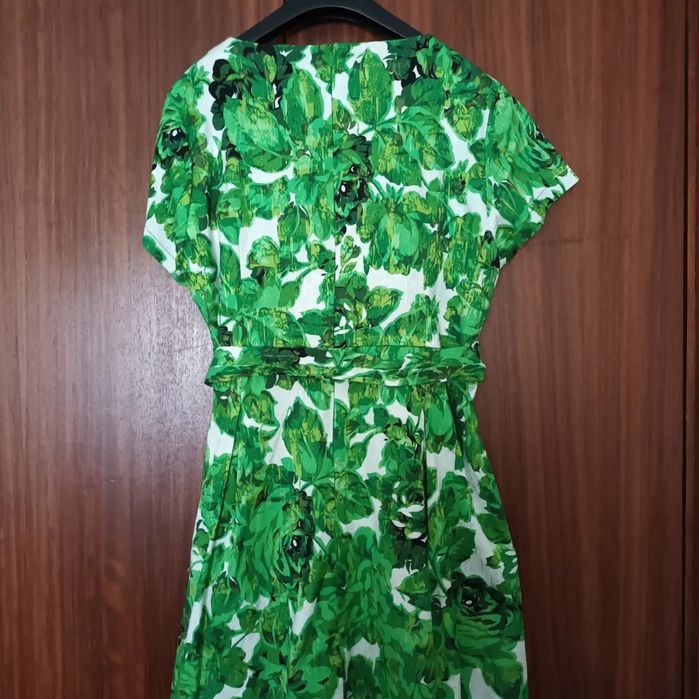 Vestido de festa verde e branco Lanidor