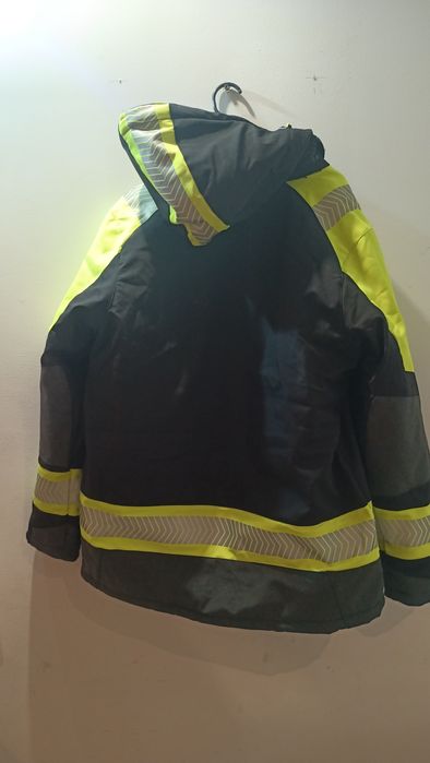 Kurtka Robocza NOWA, ciepła na zimę