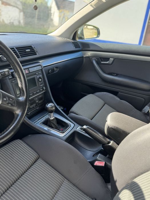 Vendo AudiA4 b7 2.0 tdi