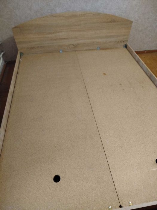 Продам ліжко двоспальне