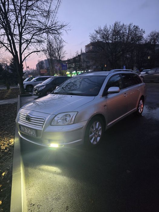 Пролам Toyota Avensis .