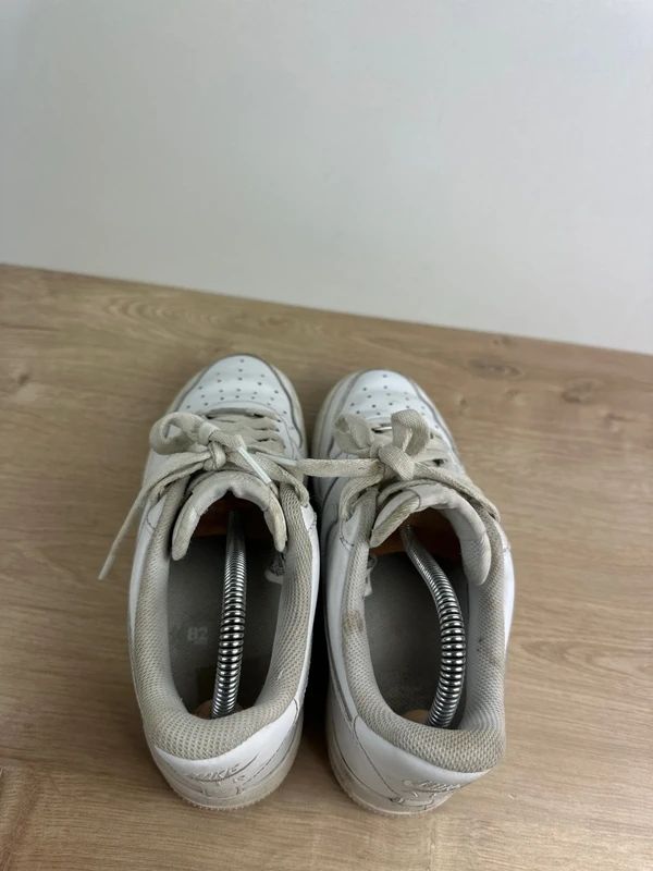 ORYGINALNE BUTY Buty sneakersy białe Nike air force 1 r. 38.5