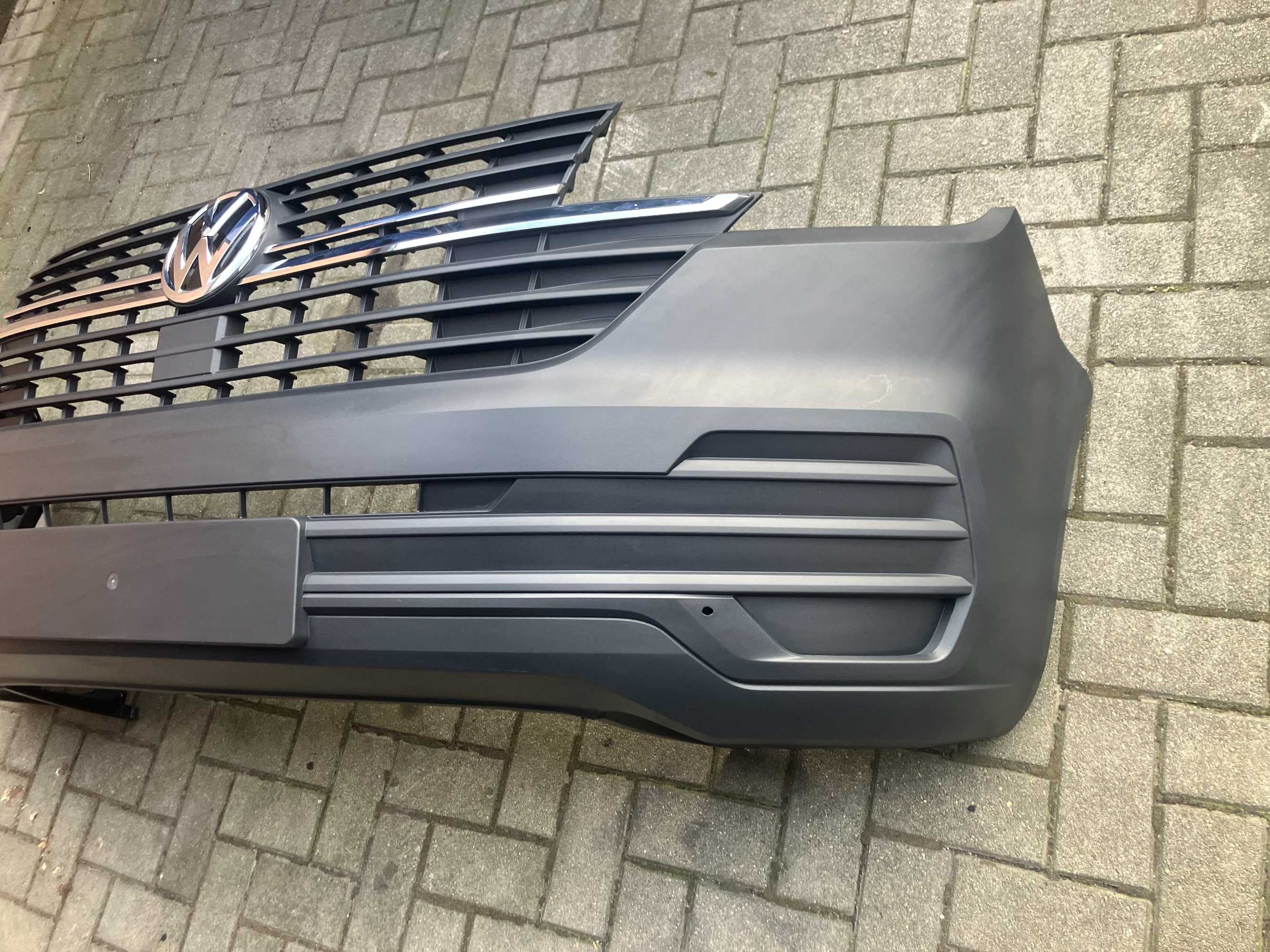 Zderzak przedni do Vw T6.1; T6 Lift TRANSPORTER na 4 PDC STRUKTURA