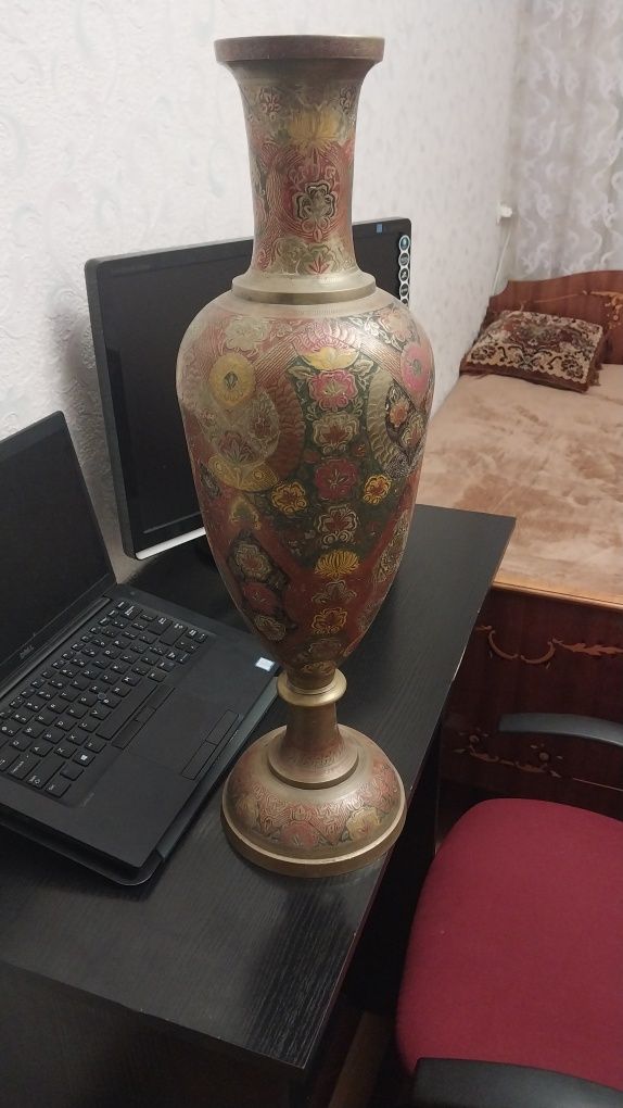 Ваза напольная медная (антиквариат)