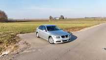 BMW E90 318d 90kW 122KM