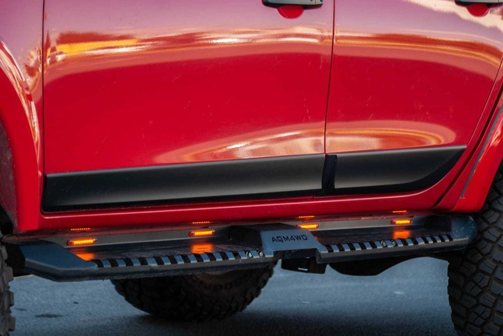 Progi stopnie orurowanie boczne Mitsubishi L200 Isuzu D-Max Mercedes X