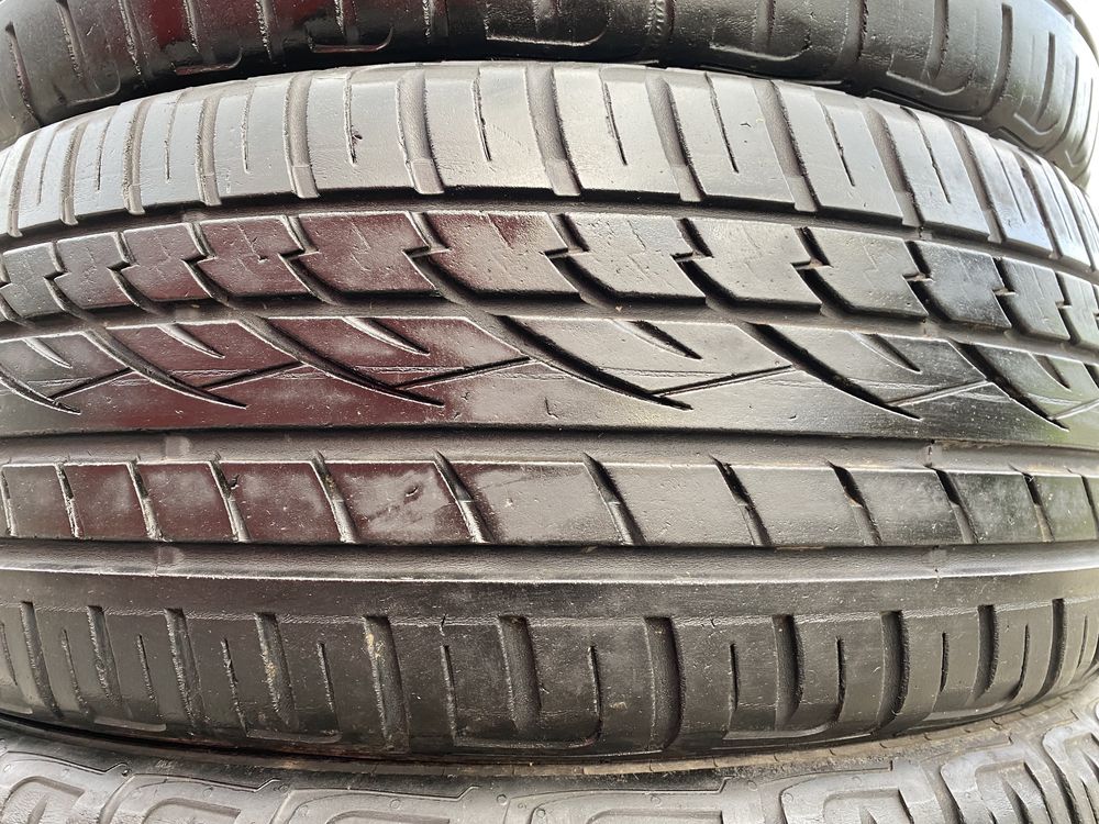 Комплект бу шин 235/55 R19 Continental літо;Резина бу склад R19