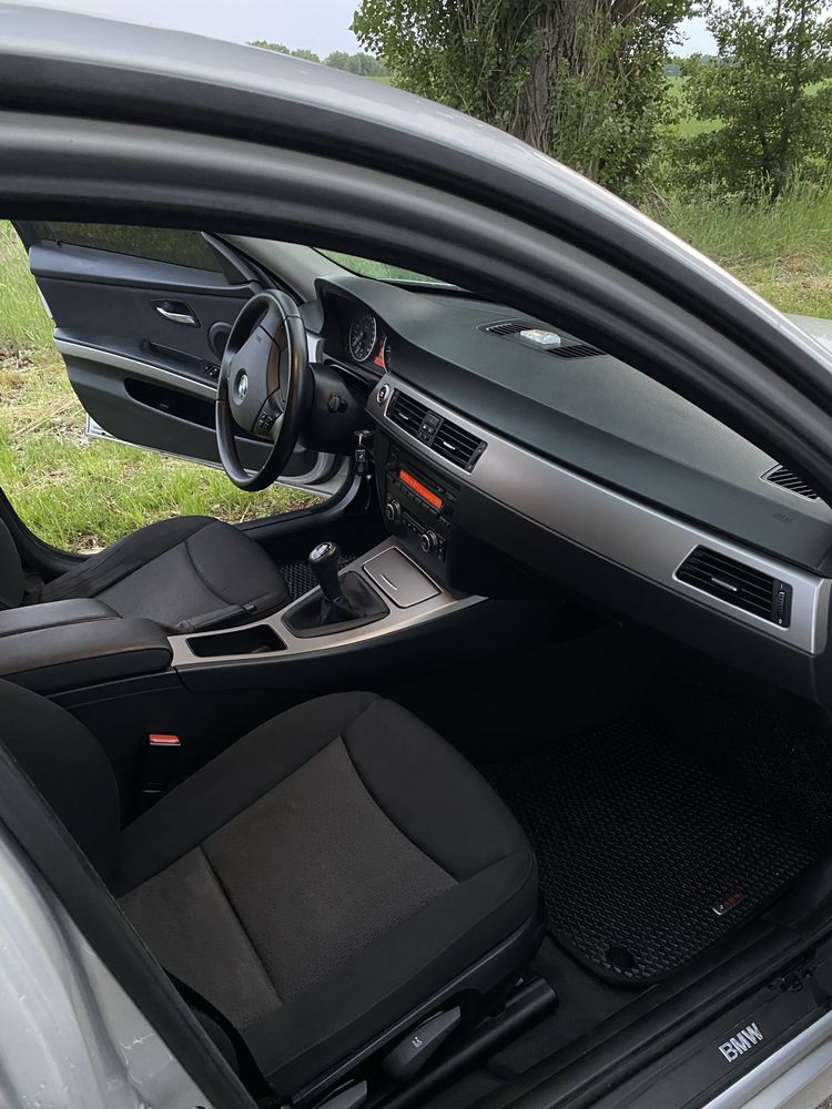 BMW E90 2006 р. 2.0 бензин