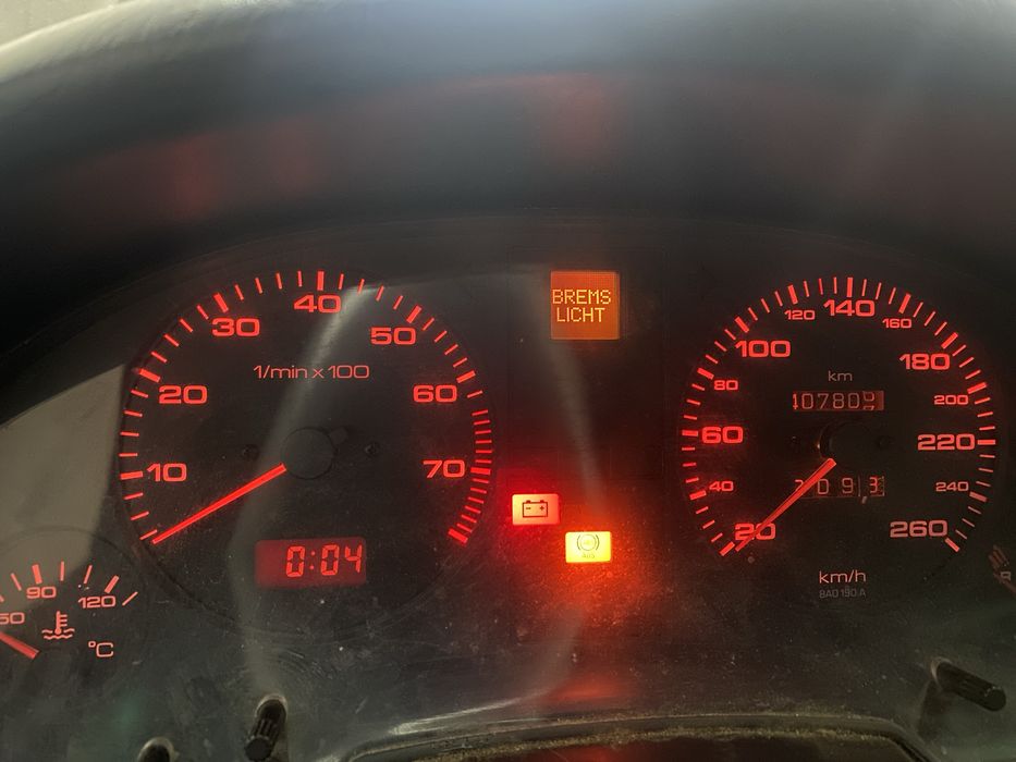Audi 80 b4 2.3 z wyswietlaczem AC