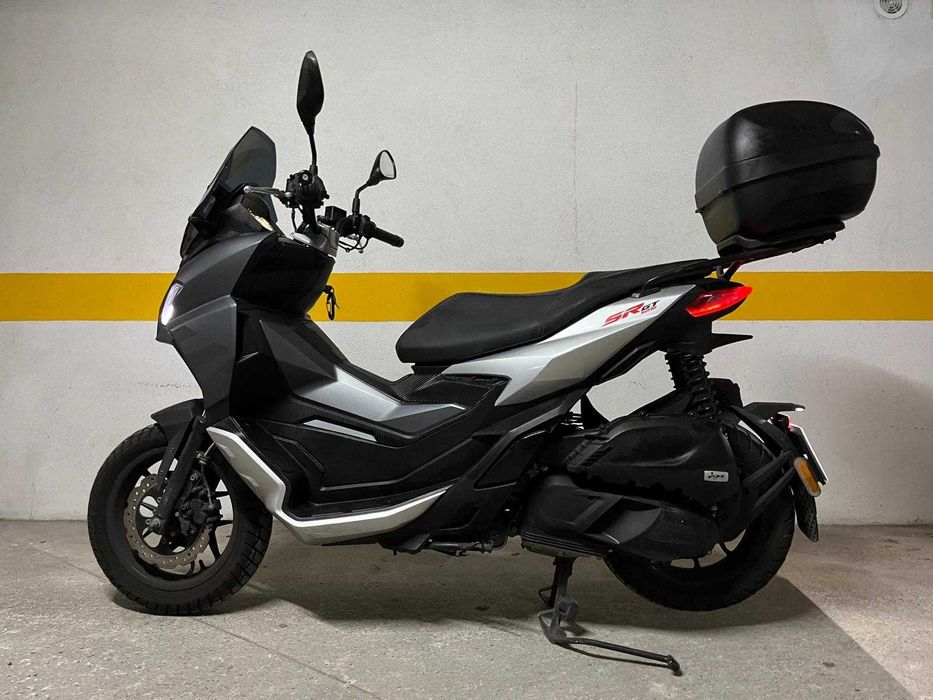Scooter 125cc Aprilia SR GT