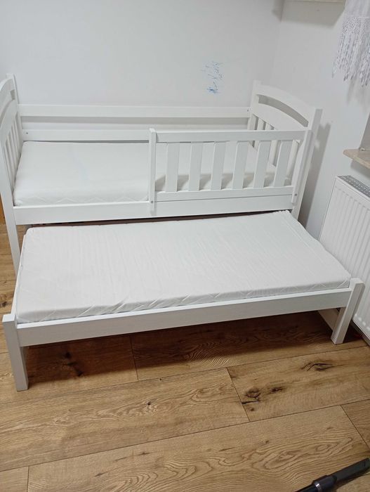 Łóżko dwupiętrowe z szufladami. 2 materace w zestawie