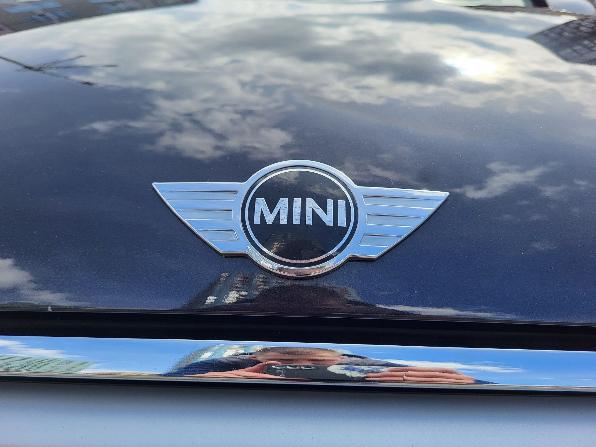 MINI Cooper F55 2015