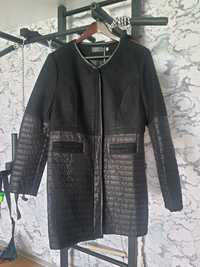 Нове чорне вовняне пальто, розмір М, 44-46