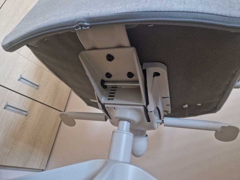 Krzesło biurowe MARKUS IKEA