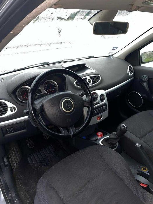 Renault Clio III - 1.5 dci - 86cv