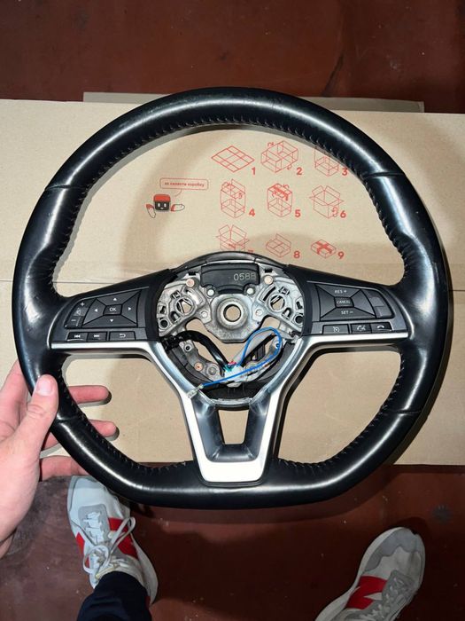 Руль Nissan Рог - Рог Спорт 2016