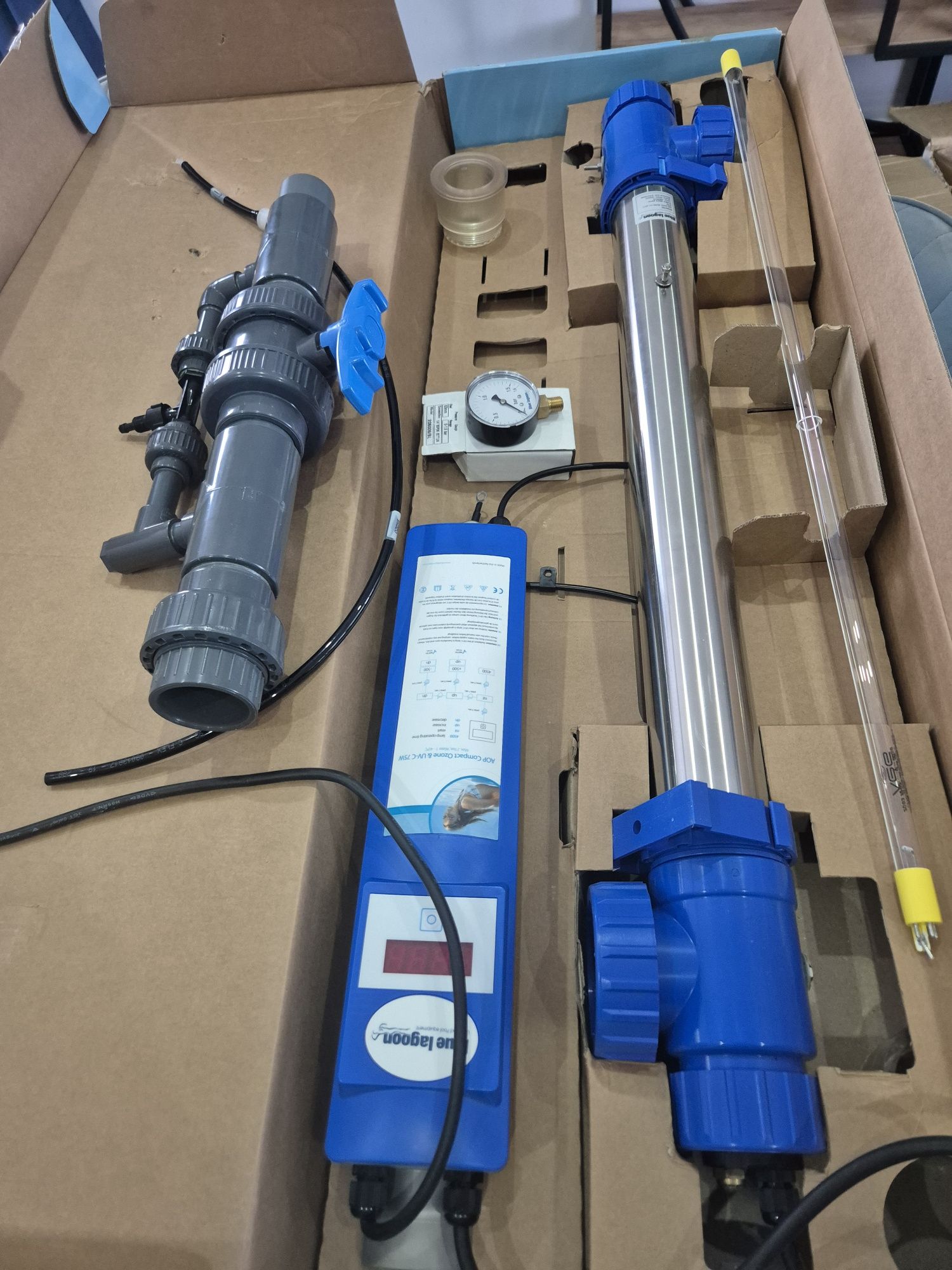 Pompa do basenu  Blue lagoon 75w ozon UV-C  (18m3/h)