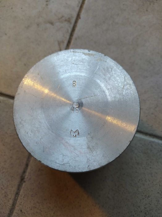 Tatra 148/815 tłok sprężarki