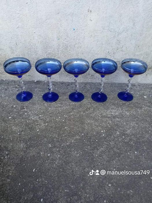 Vendo estes colpos muito bonitos bom estado