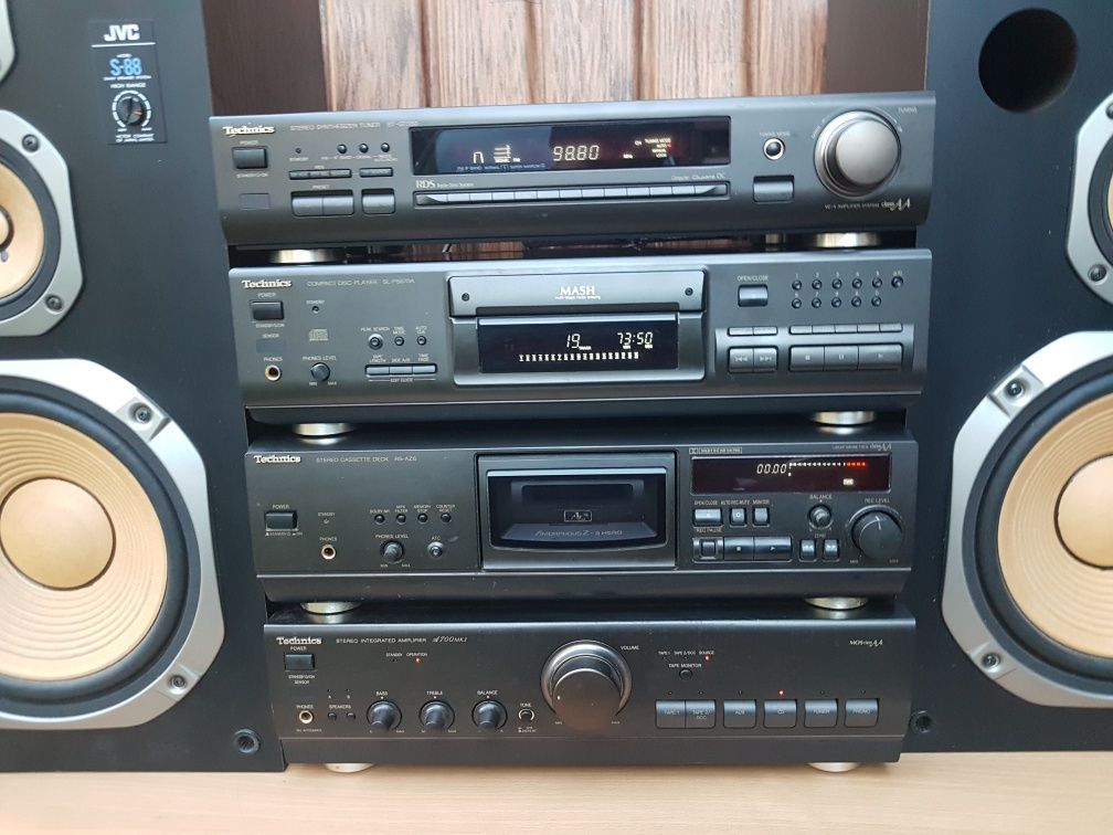 Wieża technics kilka elementów