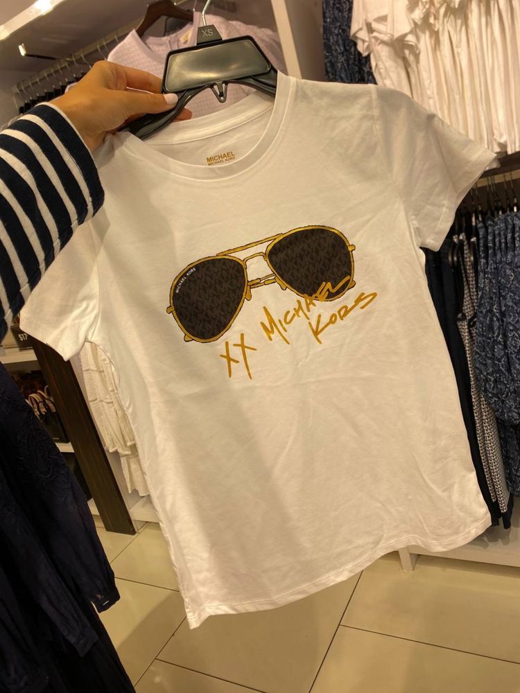 Жіночі футболки Michael Kors
