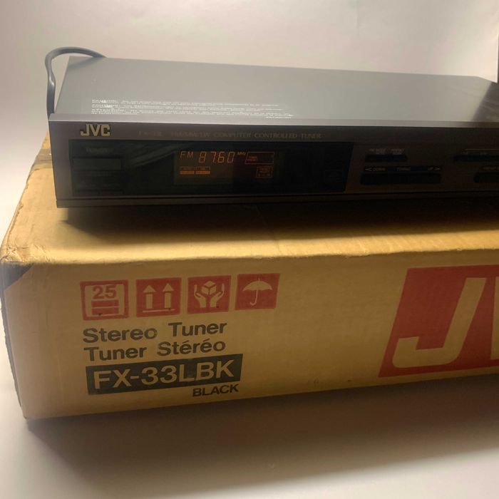 Ретро FM/AM стереотюнер JVC FX-33LBK