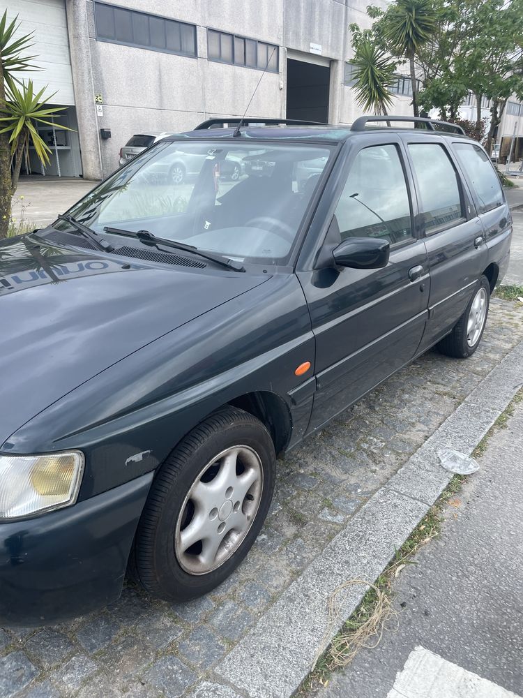 Ford Escort SW 1996 com motor muito bom!