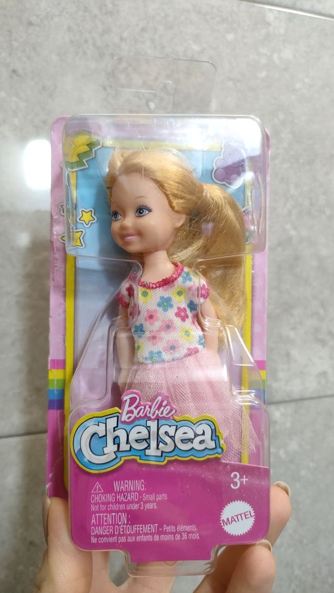 Lalka mała do rączki Barbie
