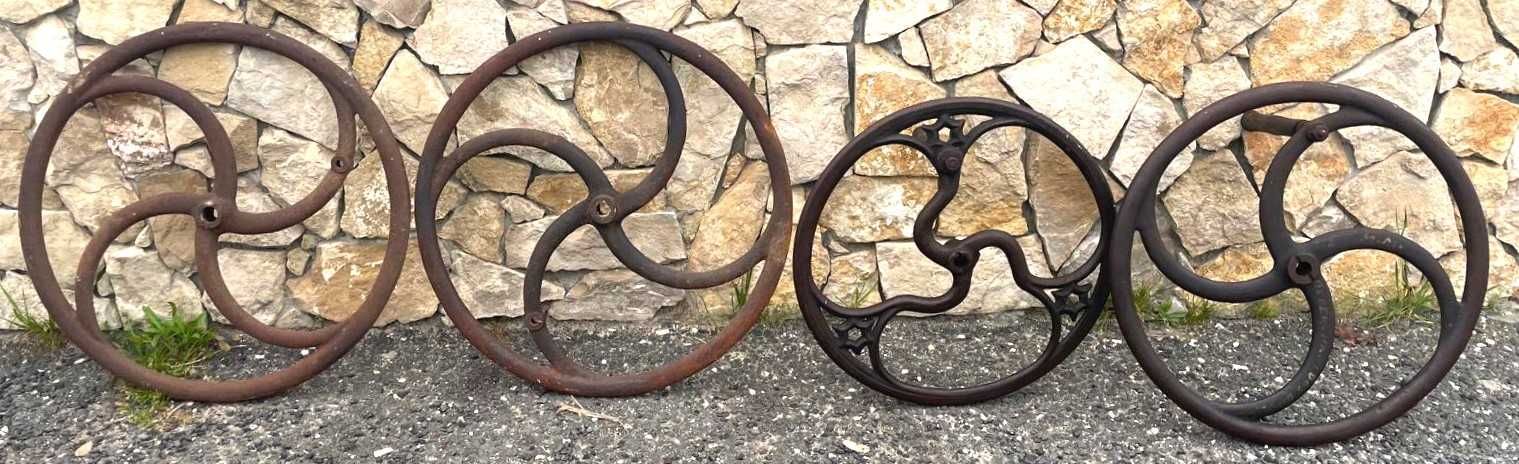 Rodas de engenhos antigas, em ferro maciço