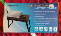 Stolik pod laptopa, 4 porty USB