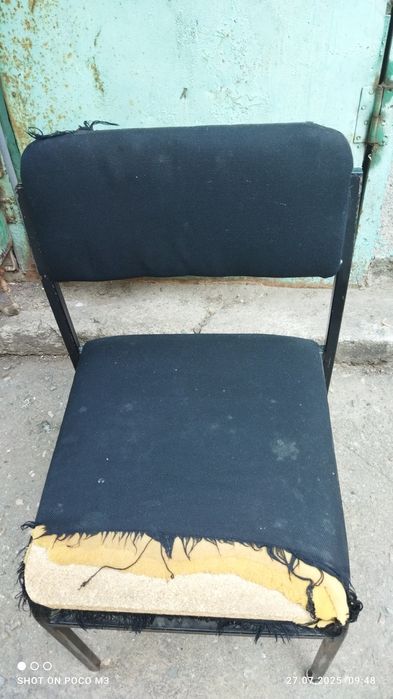 Меблі для дома та офісу
