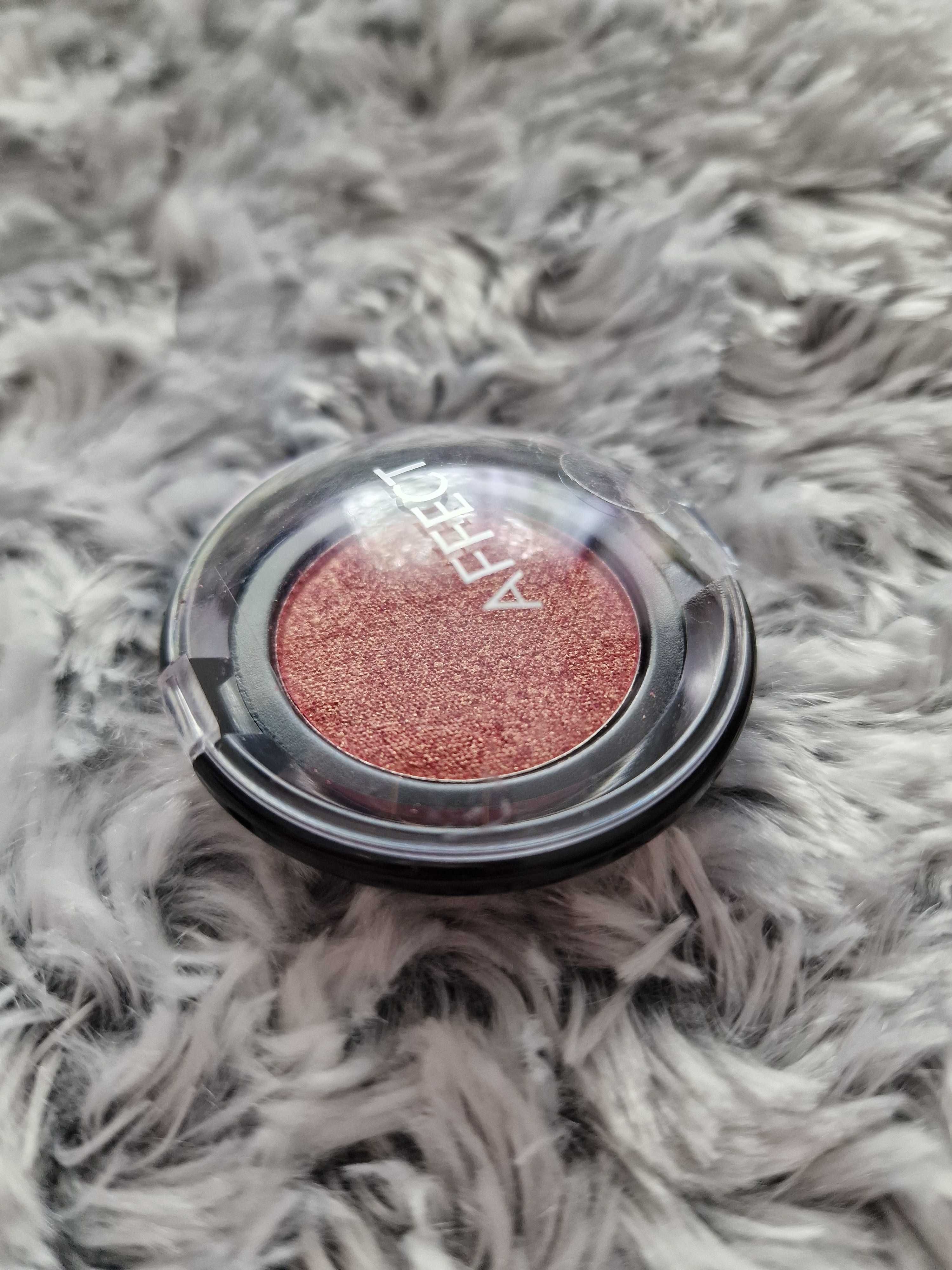 Cień foliowy Colour Attack Foiled Eyeshadow Affect odcień Y-0079 DIVA