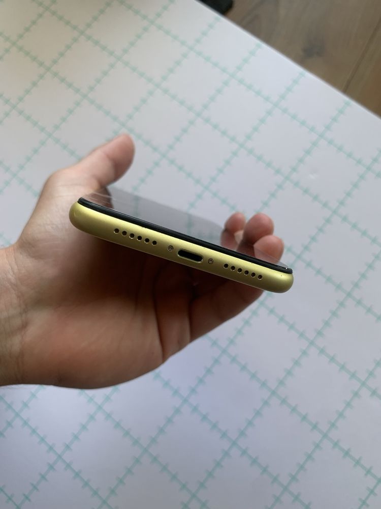 Iphone 11 Bem estimado