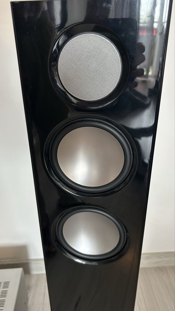 Kolumny Elac fs 67.2