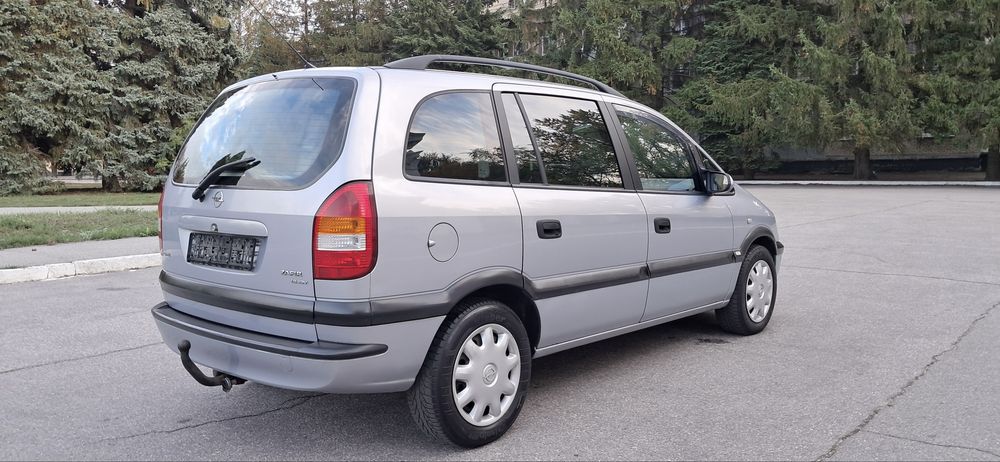 Opel Zafira 2005