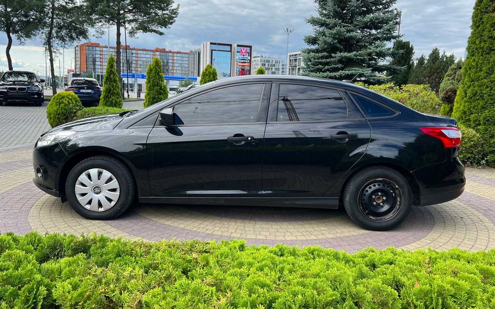 Ford Focus  2013