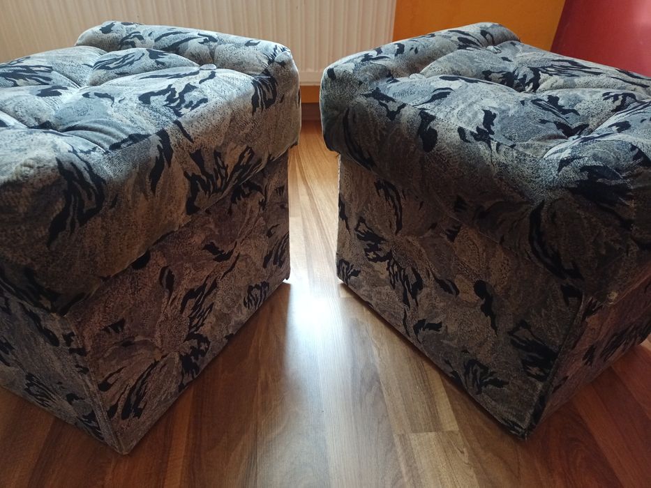 2 duże pufy ze schowkiem pufa