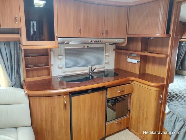 Caravana Hobby Excelsior UFE 2008