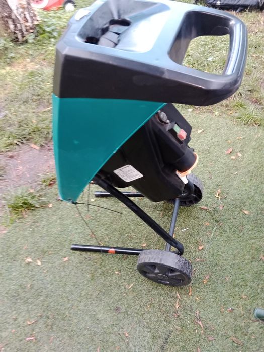 Rozdrabniacz Rębak elektryczny kosiarka Bosch rotak 320 i dwie kosiark