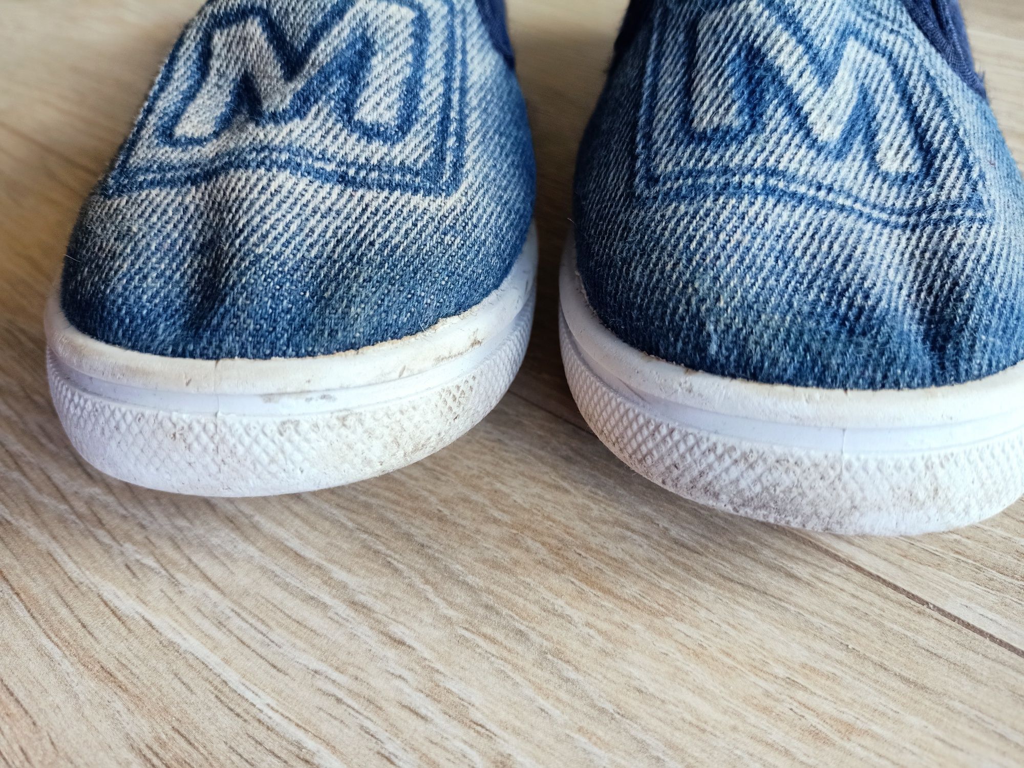 Trampki denim 28