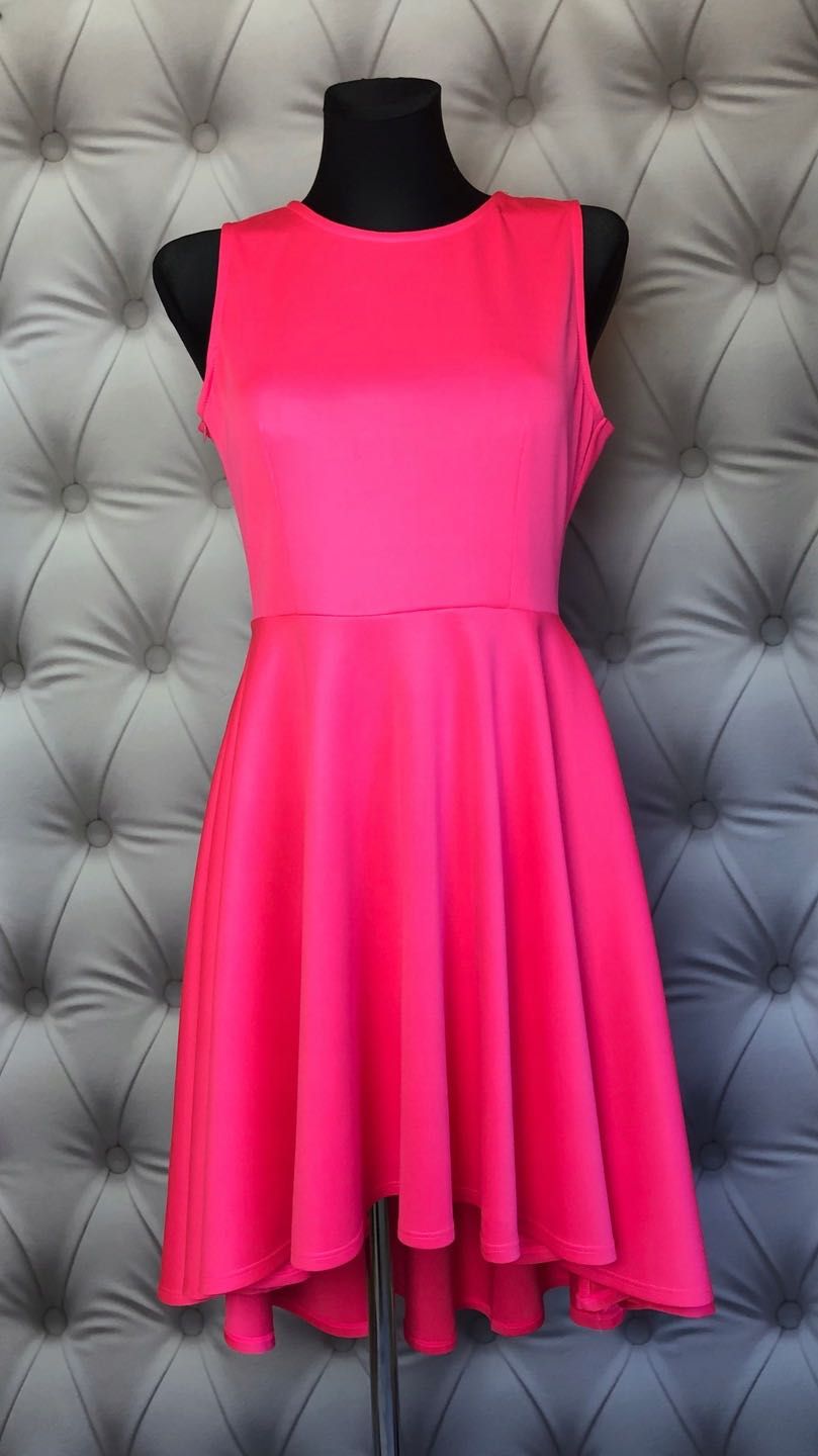 Sukienka neon różowa asymetryczna plisowana S b2u